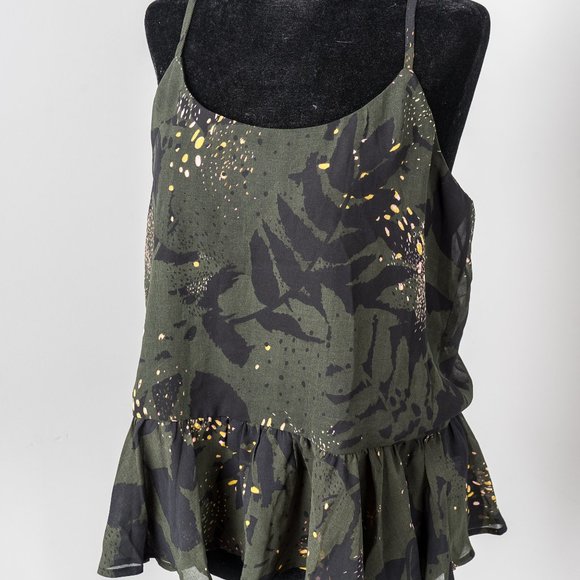 NWTBar III Green Crepe Ruffle Printed Halter Top L - Picture 3 of 6